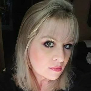 Meet your Posher, Carol